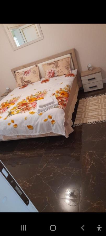 Residence Manu تارجو نيمت المظهر الخارجي الصورة